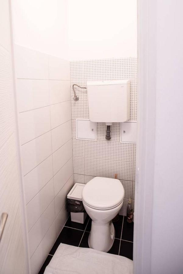 Peaceful, Cozy And New Apartment With Balcony Budapest Eksteriør bilde